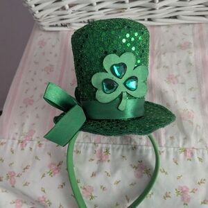 Green Sequin Shamrock Headband
